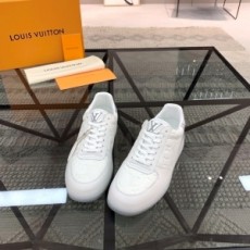 루이비통 LOUIS VUITTON 2021 SS 앙프렝뜨 화이트 남성 슈즈 커스텀급