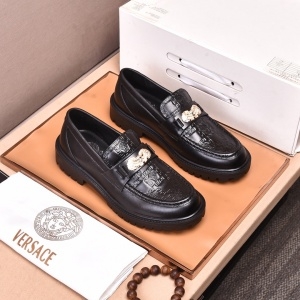 베르사체 VERSACE 2021 SS 금속버클 캐릭터 각인 남성 슈즈 커스텀급