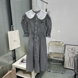 미우미우 MIUMIU 2021 SS 체크무늬 카라 퍼프소매 여성 원피스 커스텀급