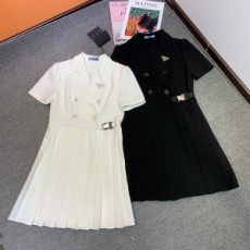 프라다 PRADA 2021 SS 삼각로고 벨트버클 여성 원피스 커스텀급