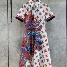 루이비통 LOUIS VUITTON 2021 SS 모노그램 캐릭터 여성 원피스 커스텀급
