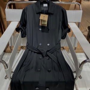 버버리 BURBERRY 2021 SS 벨트 카라 여성 원피스 커스텀급