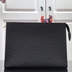 루이비통 LOUIS VUITTON 2021 SS 앙프렝뜨 포쉐트 토일렛 블랙 클러치백 M45665 커스텀급