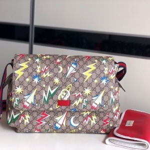 구찌 GUCCI 2021 SS 캐릭터 배이비 체인징 크로스백 211131 커스텀급