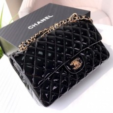샤넬 CHANEL 2021 SS CF 클래식 페이던트 미듐 플랩백 블랙 A1112 미러급