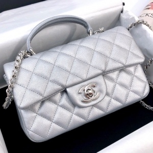 샤넬 CHANEL 2021 SS 캐비어 뉴미니 탑핸들 플랩백 AS2431 미러급