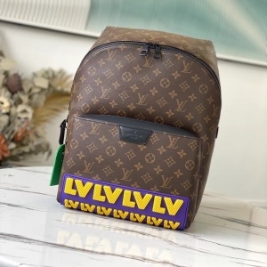 루이비통 LOUIS VUITTON 2021 SS 모노그램 디스커버리 백팩 M57965 미러급