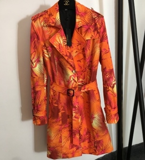 베르사체 VERSACE 2021 SS 캐릭터 프린트 벨트 여성 롱코트 커스텀급