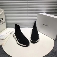 발렌시아가 BALENCIAGA 2021 SS 업그레이드 버젼 검흰 신상 커플 스피드러너 커스텀급