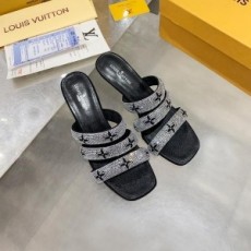 루이비통 LOUIS VUITTON 2021 SS 모노그램 큐빅 뮐 힐 여성 샌들 커스텀급