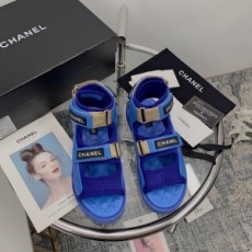 샤넬 CHANEL 2021 SS 퀄팅 패치로고 투버클 블루 여성 샌들 커스텀급