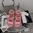 샤넬 CHANEL 2021 SS 퀄팅 패치로고 투버클 핑크 여성 샌들 커스텀급