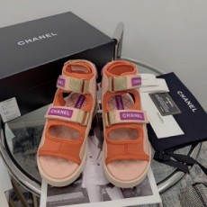 샤넬 CHANEL 2021 SS 퀄팅 패치로고 투버클 오렌지 여성 샌들 커스텀급