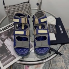 샤넬 CHANEL 2021 SS 퀄팅 패치로고 투버클 네이비 여성 샌들 커스텀급