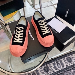 샤넬 CHANEL 2021 SS 각인로고 투톤 라인 블랙 여성 슈즈 커스텀급