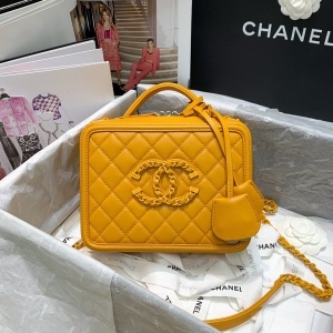 샤넬 CHANEL 2021 SS CC 체인로고 미듐 토트백 옐로우 AS93343 커스텀급