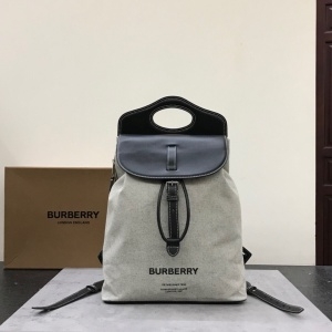 버버리 BURBERRY 2021 SS CC 투톤 블랙 벨트버클 백팩 커스텀급