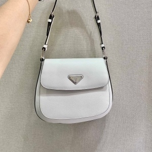 프라다 PRADA 2021 SS 클레오 브러시드 사피아노 화이트 호보백 1BD303 커스텀급