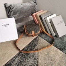 셀린느 CELINE 2021 SS 트리오페 폴코백 미듐 크로스백 브라운 191502 커스텀급