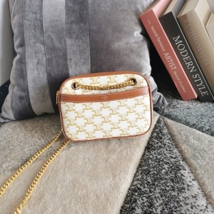 셀린느 CELINE 2021 SS 트리오페 파티판 숄더백 196252 아이보리 커스텀급
