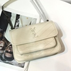 생로랑 SAINT LAURENT 2021 SS 로고 포켓 아이보리 빈티지 체인 숄더백 5811 커스텀급