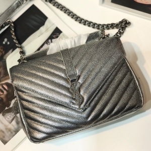 생로랑 SAINT LAURENT 2021 SS 골드로고 쉐브론 실버 체인 크로스백 2802 커스텀급