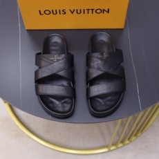 루이비통 LOUIS VUITTON 2021 SS 레더 로고 블랙 남성 슬리퍼 커스텀급