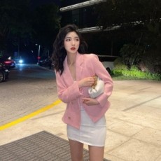 샤넬 CHANEL 2021 SS 트위드 핑크 단추장식 여성 자켓 커스텀급