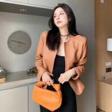보테가 베네타 BOTTEGA VENETA 2021 SS 양가죽 카멜 여성 자켓 커스텀급