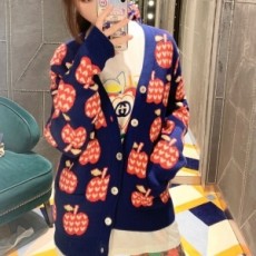 구찌 GUCCI 2021 SS 애폴 캐릭터 포켓 니트 여성 가디건 커스텀급