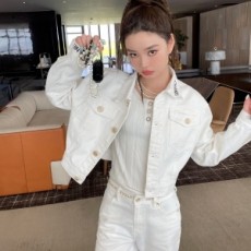 샤넬 CHANEL 2021 SS 캐릭터 로고 여성 자켓 커스텀급