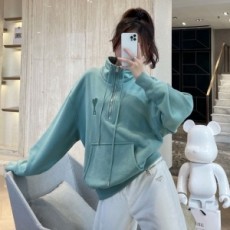 애미 AMI 2021 SS 로고 지퍼 포켓 민트 여성 긴팔티 커스텀급