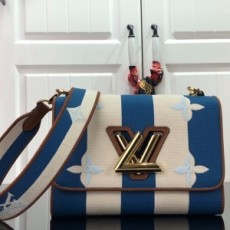 루이비통 LOUIS VUITTON 2021 SS 엠브로이더드 캔버스 트위스트 블루 크로스백 M57722 커스텀