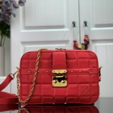 루이비통 LOUIS VUITTON 2021 SS 트로카 체인 레드 크로스백 M59114 커스텀