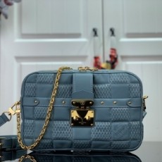 루이비통 LOUIS VUITTON 2021 SS 트로카 체인 민트 크로스백 M59114 커스텀