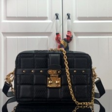 루이비통 LOUIS VUITTON 2021 SS 트로카 체인 블랙 크로스백 M59116 커스텀