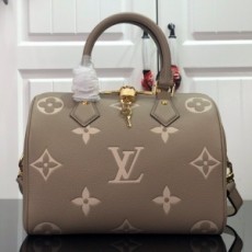 루이비통 LOUIS VUITTON 2021 SS 모노그램 반둘리에 그레이 토트백 M58947 커스텀