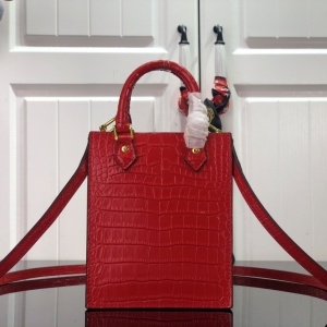 루이비통 LOUIS VUITTON 2021 SS 악어가죽무늬 브띠 삭 플라 레드 토트백 M80169 커스텀