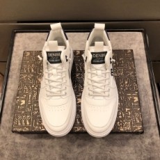 구찌 GUCCI 2021 SS 캐릭터 로고 화이트 남성 슈즈 커스텀