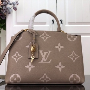 루이비통 LOUIS VUITTON 2021 SS 그랑 팔레 베이지 토트백 M45811 커스텀