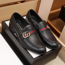 구찌 GUCCI 2021 SS 금속로고 삼선 블랙 남성 구두 커스텀