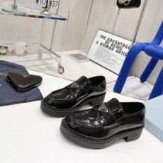 프라다 PRADA 2021 SS 스티치 삼각로고 레더 블랙 여성 슈즈 커스텀