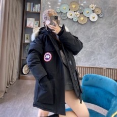 캐나다구스 CANADA GOOSE 2021 SS 코요테퍼 패치로고 블랙 커플 패딩 커스텀