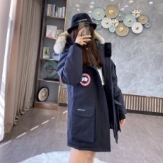 캐나다구스 CANADA GOOSE 2021 SS 코요테퍼 패치로고 네이비 커플 패딩 커스텀