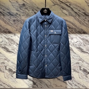 버버리 BURBERRY 2021 SS 패치로고 퀄팅 포켓 남성 패딩 커스텀급