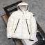 몽클레어 MONCLER 2021 SS 자수로고 후드 지퍼 화이트 남성 패딩 커스텀급