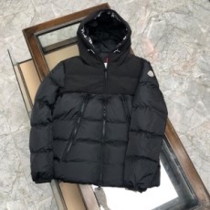 몽클레어 MONCLER 2021 SS 자수로고 후드 지퍼 블랙 남성 패딩 커스텀급