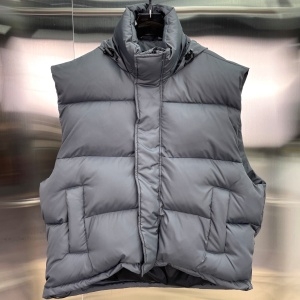 발렌시아가 BALENCIAGA 2021 SS 포켓 퀄팅 여성 패딩조끼 커스텀급