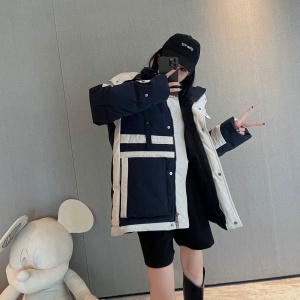 셀린느 CELINE 2021 SS 라인 후드 퀄팅 여성 반패딩 커스텀급