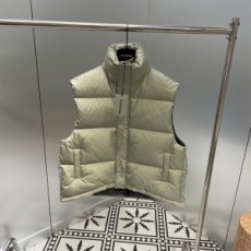 셀린느 CELINE 2021 SS 버클단추 퀄팅 포켓 화이트그레이 여성 패딩조끼 커스텀급